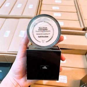 phan-phu-bobbi-brown-sheer-finish-loose-powder-Soft-Porcelain